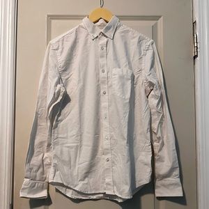 ⭐️Old Navy Slim Fit Built-In Flex Buttoned Shirt⭐️